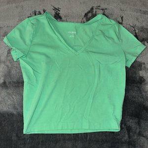 light green/ light teal cropped vneck tshirt